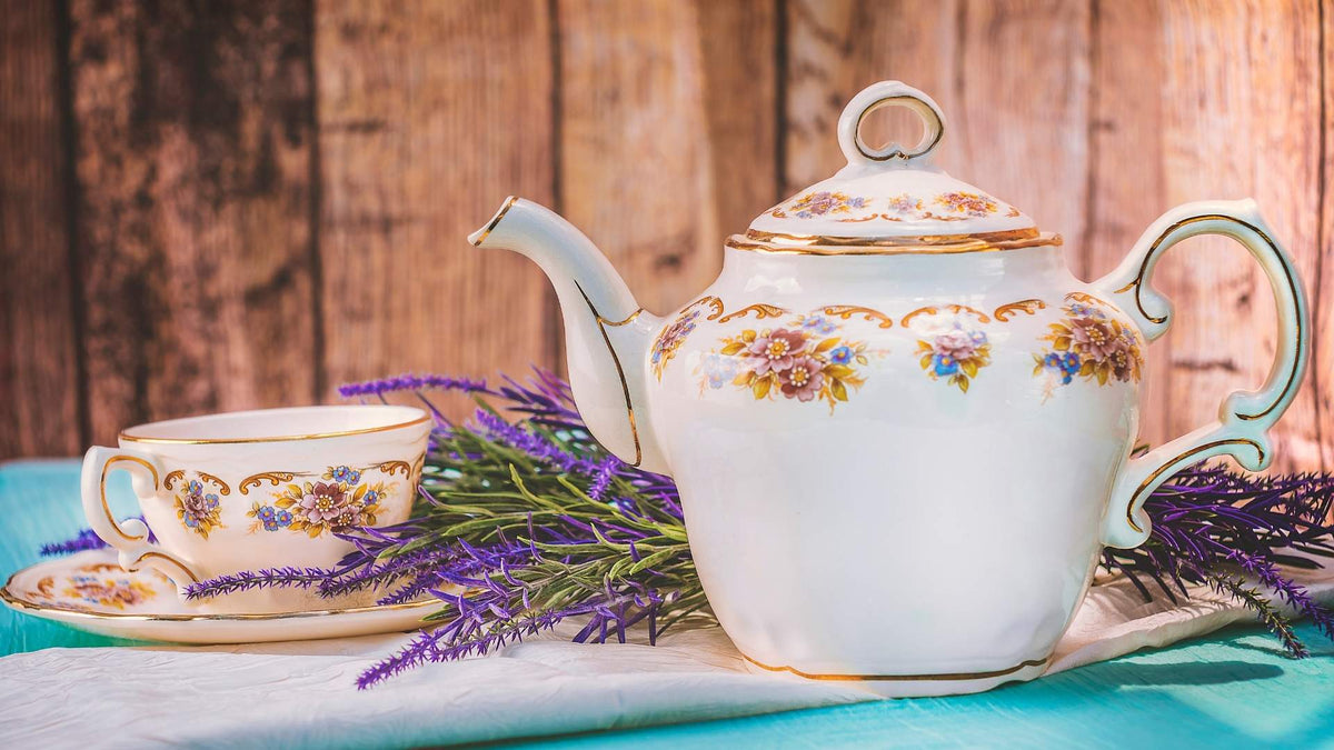 Japanese vs Scandinavian: Which Minimalist Teapot Fits Your Home?