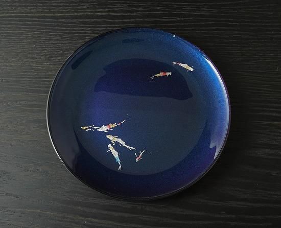 Japanese lacquer glass flat plate with carp makie on Majo Blue ground